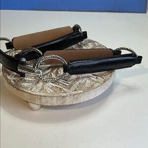 BRIGHTON WOMENS BLACK SILVER CLASP AND SILVER OVAL BUCKEL WESTERN  BELT SZ 38